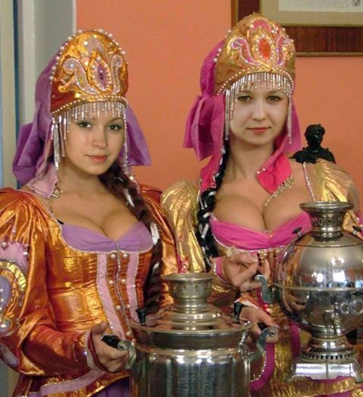 Красивые крестьянки ню