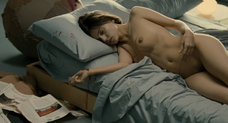 Голая Елена Анайя / Elena Anaya