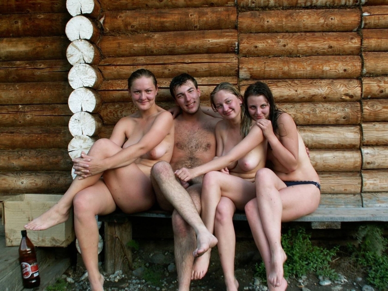 Голые зрелые бабы в бане