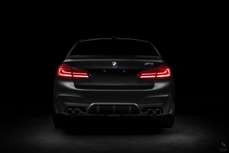 BMW m5 f90 ночью