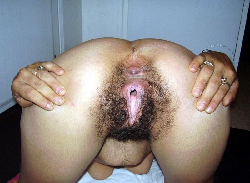 Старые волосатые задницы